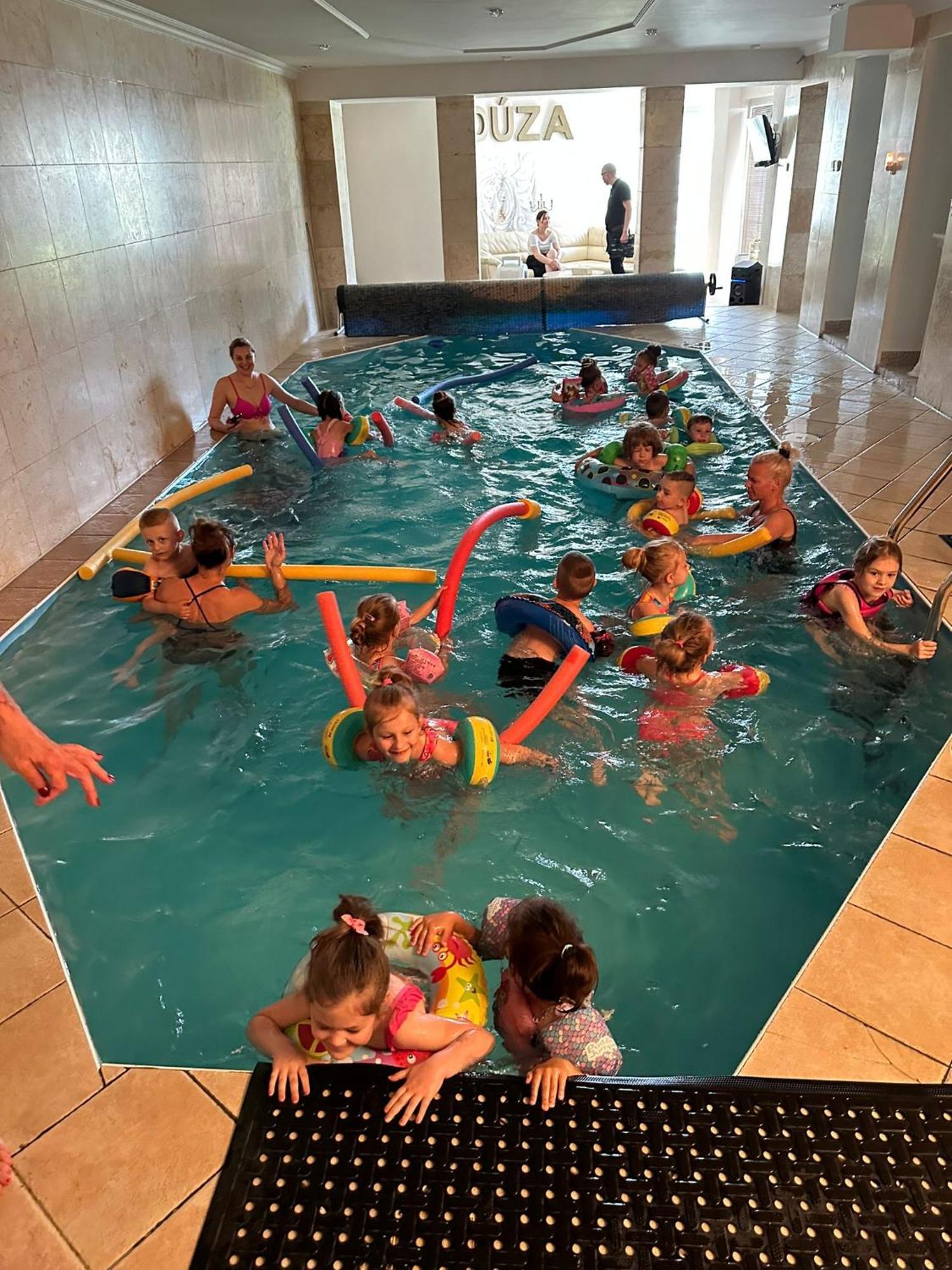 הלוהובץ Meduza Wellness Spa S Ubytovanim מראה חיצוני תמונה